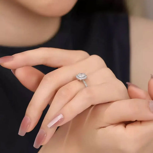 Anillo de Pedida de Platino con Diamante de 1 Quilate – Serie Princesa | Alta Joyería Lumiere Jewelrys