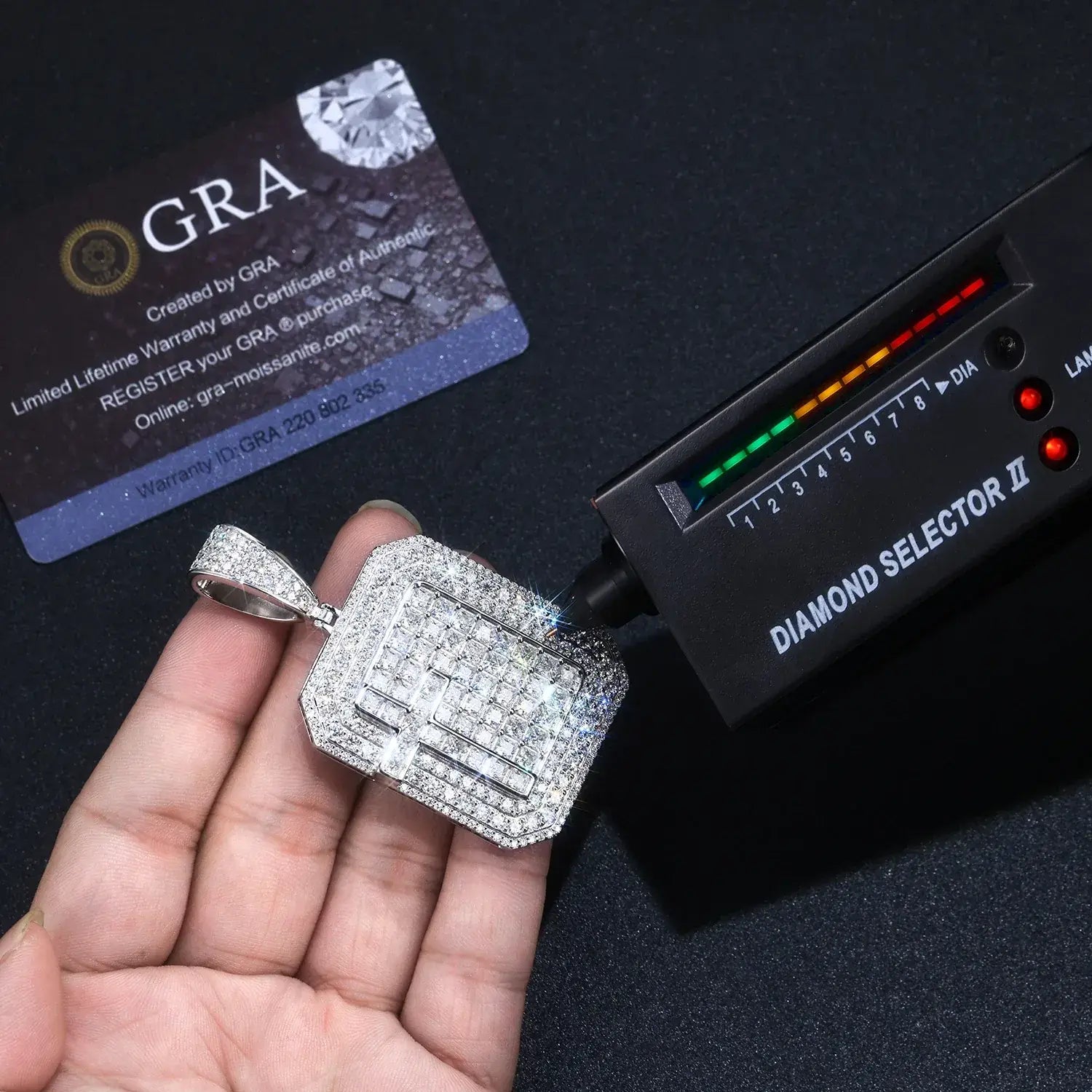 Colgante Moissanita con Certificado GRA | Plata 925 Baño Platino | Sin Cadena Lumiere Jewelrys